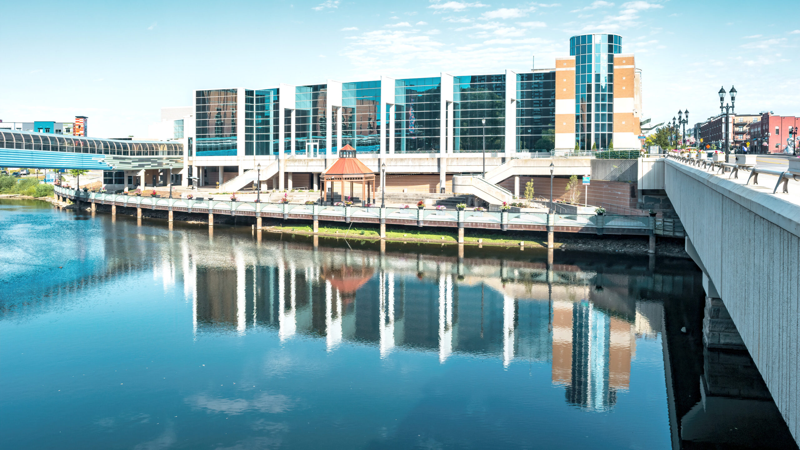 A cityscape representing municipal infrastructure supported by Kaydon Filtration